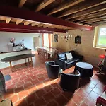 Spacieuse Maison De 150 M2 à Asnières-en-bessin Hébergement de vacances