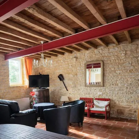 Spacious 150 M2 House In Prázdninový dům