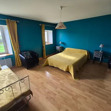 Spacious 150 M2 House In *