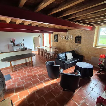 Spacious 150 M2 House In Tatil Evi