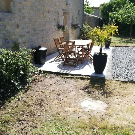 Spacious 150 M2 House In Asnieres-en-Bessin